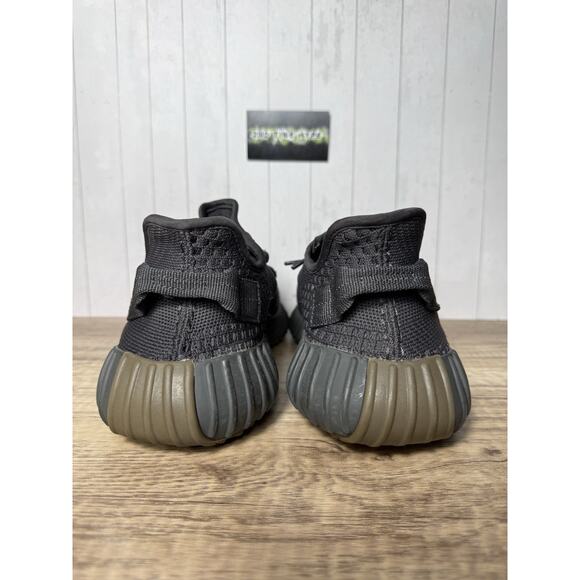 Adidas Yeezy Boost 350 V2 Cinder FY2903 Excellent Men\'s Size 8.5 Kanye Ye